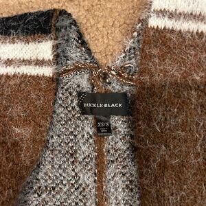 Buckle Black cardigan